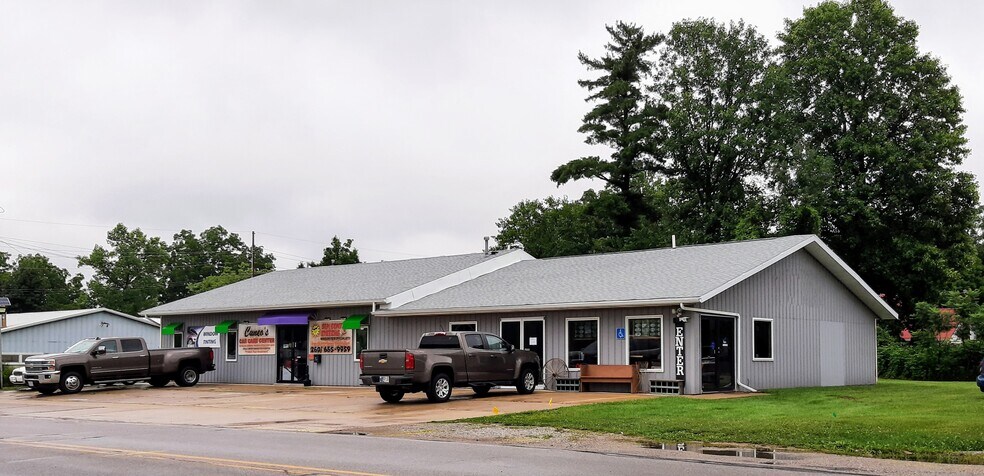 124 Mckinley St, Angola, IN à vendre - Photo principale – Image 1 sur 1