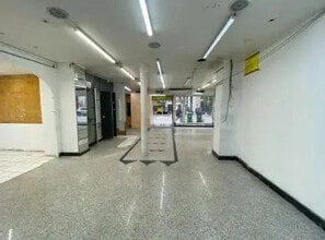 Local commercial dans Paris à louer Photo intérieure– Image 1 sur 11