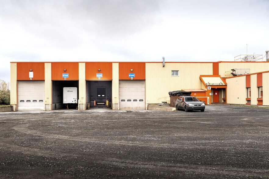 2620 Rue Bernard-Pilon, St-Mathieu-de-Beloeil, QC à vendre - Photo de l’immeuble – Image 3 sur 22