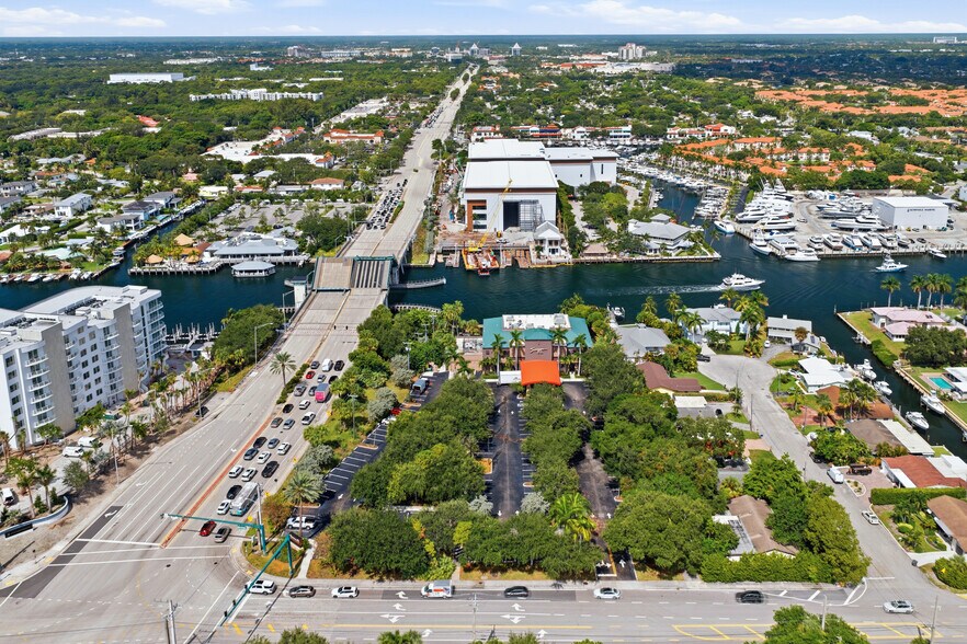 2001 Bomar Dr, North Palm Beach, FL à louer - Photo de l’immeuble – Image 3 sur 17
