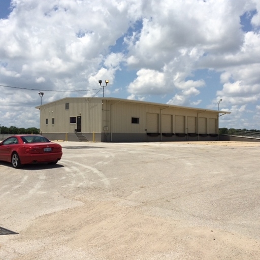 6110 Red Bluff Rd, Pasadena, TX à louer - Photo de l’immeuble – Image 1 sur 11