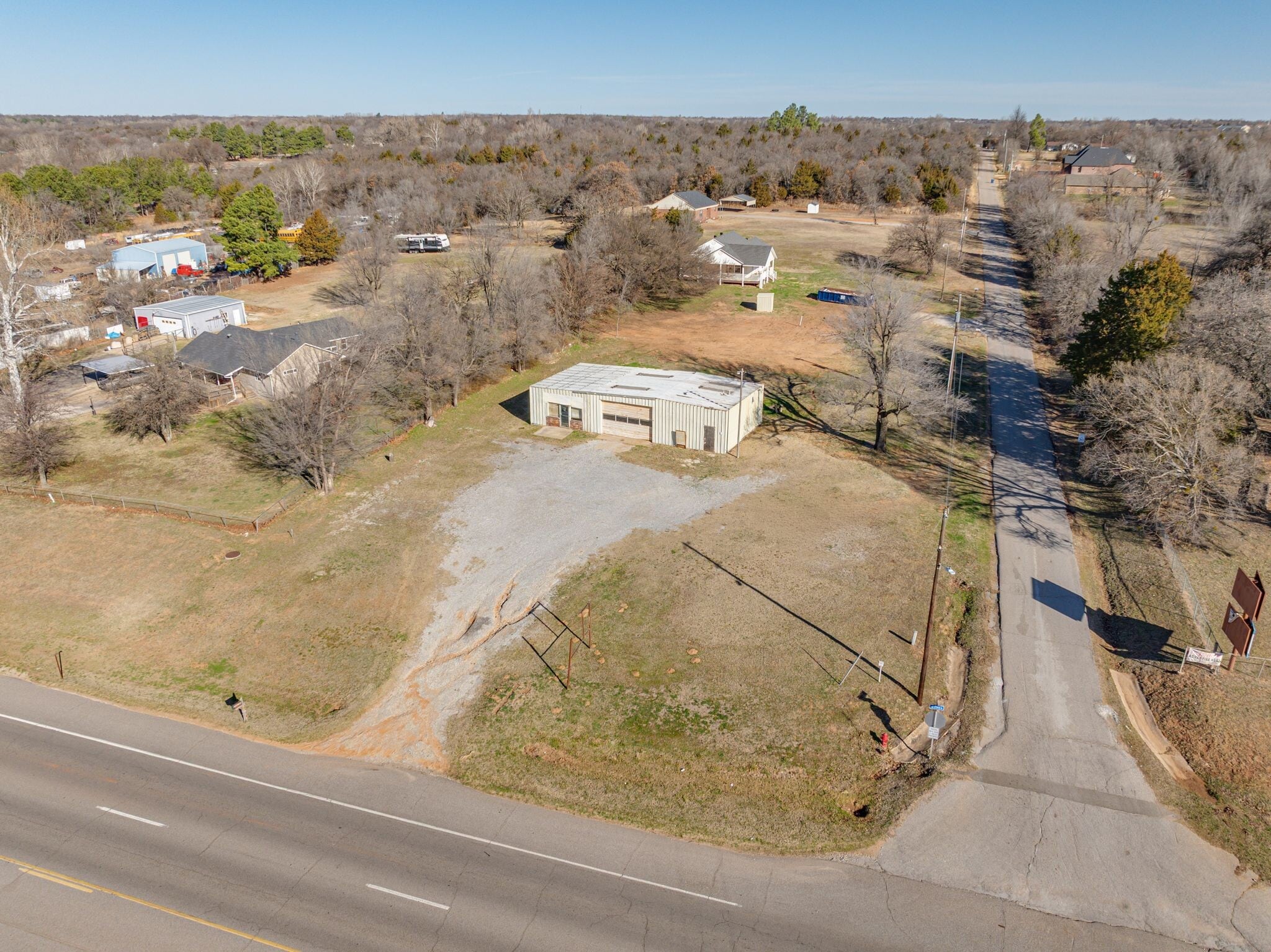 12373 NE 23rd St, Choctaw, OK à vendre Photo principale– Image 1 sur 18