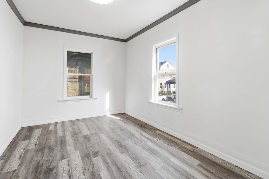 43 Orient St, Worcester, MA à vendre - Photo de l’immeuble – Image 3 sur 24