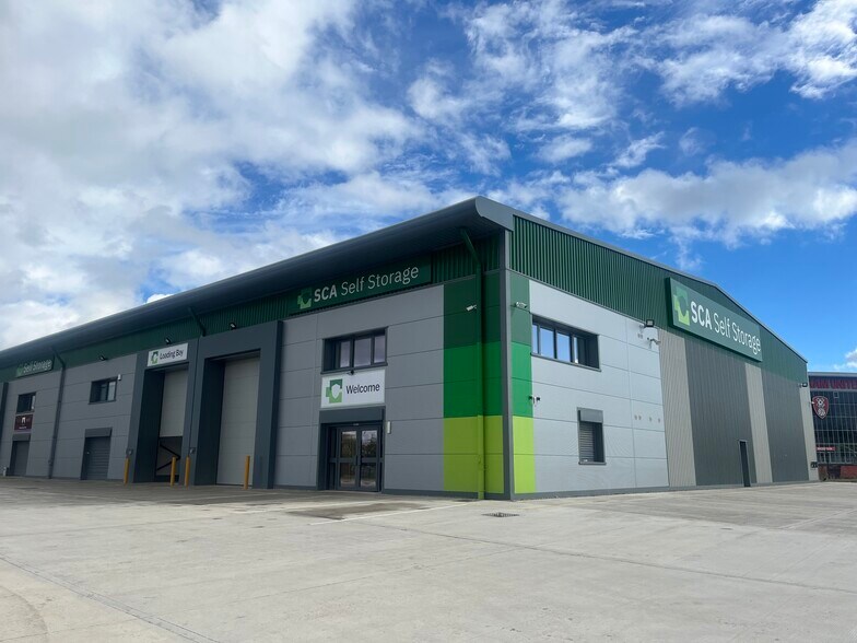 Brinsworth Street, Rotherham à louer - Photo de l’immeuble – Image 2 sur 3