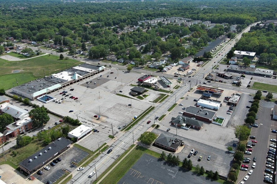 5741 Chevrolet Blvd, Parma, OH à louer - Aérien – Image 2 sur 3