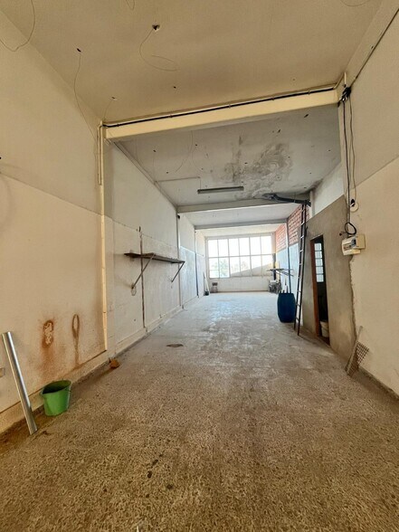 Local commercial dans Ontinyent, Valencia à vendre - Photo de l’immeuble – Image 3 sur 3