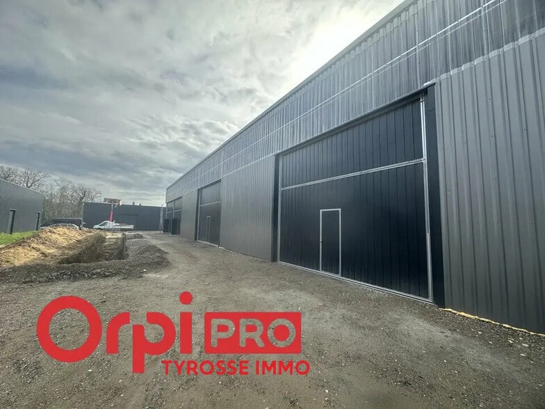 Industriel/Logistique dans Saubrigues à louer - Photo de l’immeuble – Image 1 sur 4