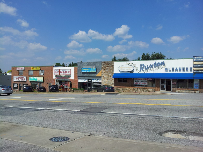 901-907 York Rd, Towson, MD à louer - Photo principale – Image 1 sur 6
