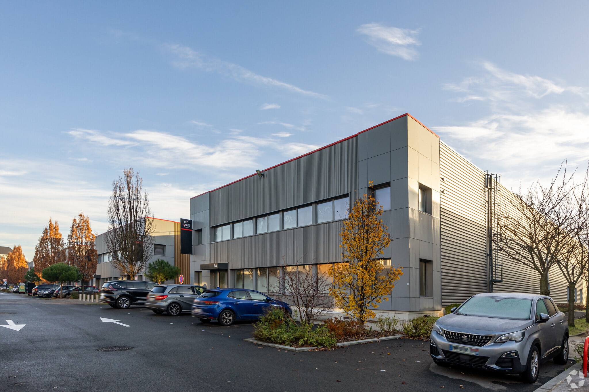 157 Avenue Charles Floquet, Le Blanc-Mesnil à louer Photo principale– Image 1 sur 4