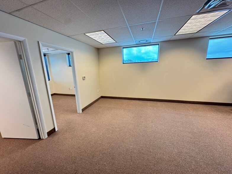2870 Stirling Rd, Hollywood, FL à louer - Photo de l’immeuble – Image 3 sur 40