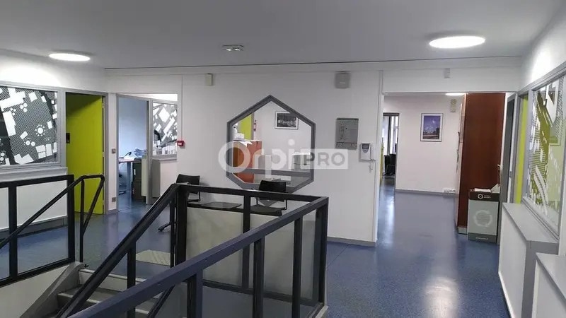 Bureau dans Pau à vendre Photo intérieure– Image 1 sur 15