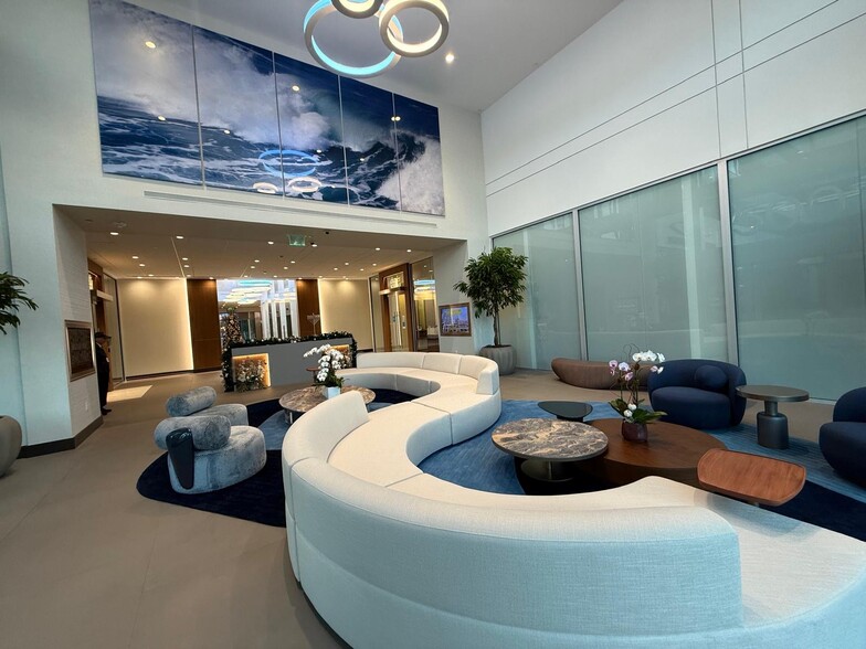 500 E Broward Blvd, Fort Lauderdale, FL à louer - Hall d’entrée – Image 2 sur 27