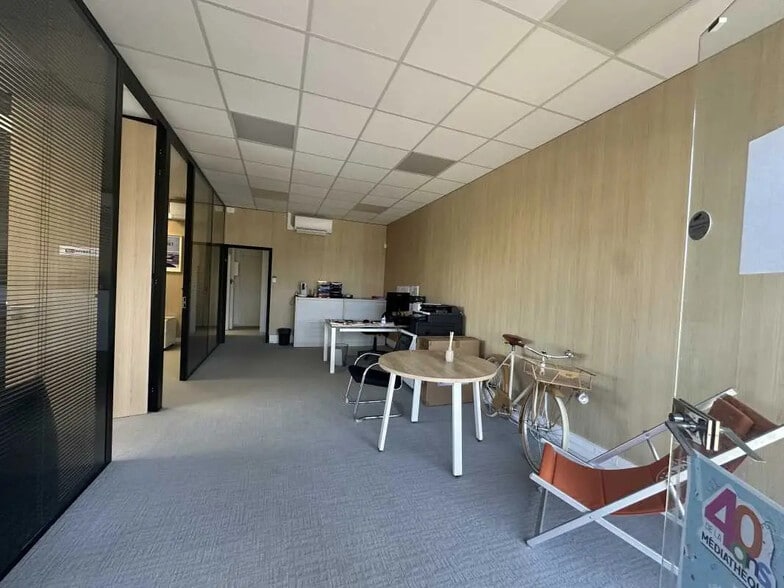 Bureau dans Eysines à vendre - Photo intérieure – Image 1 sur 3