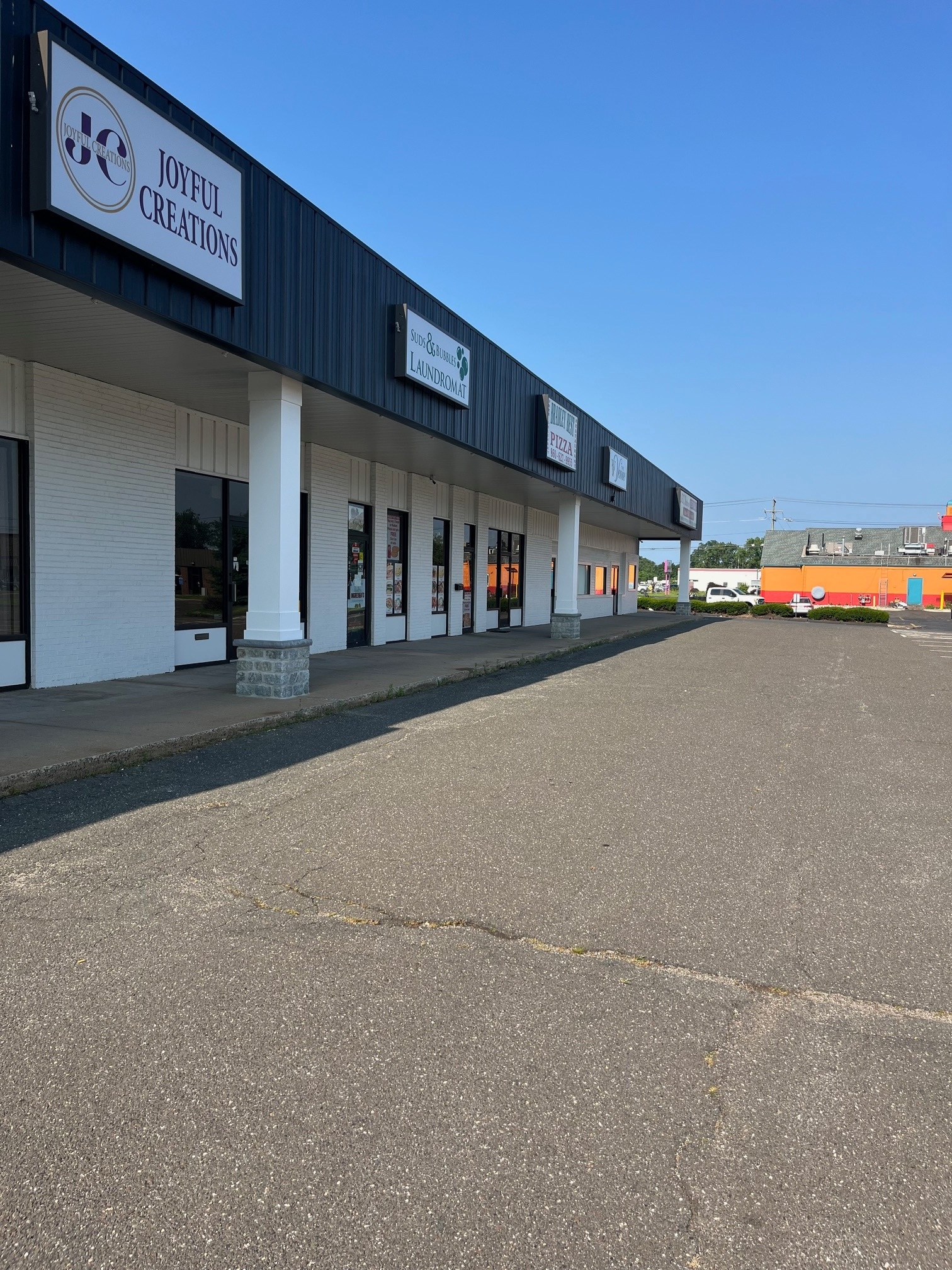 5 National Dr, Windsor Locks, CT à louer Photo de l’immeuble– Image 1 sur 9