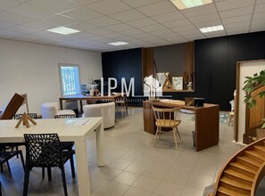 Local d’activités dans Aubagne à louer Photo intérieure– Image 2 sur 5