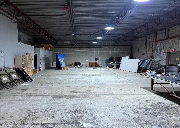 100 Commerce Dr, Warwick, RI à vendre - Photo intérieure – Image 2 sur 8