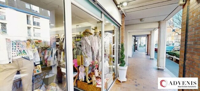 Plus de détails pour Local commercial à louer