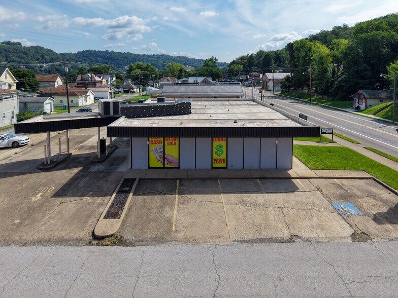 226 Washington St, Newell, WV à vendre - Photo de l’immeuble – Image 2 sur 36