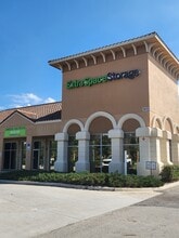 5645 W State Road 46, Sanford, FL à louer Photo de l’immeuble– Image 2 sur 11