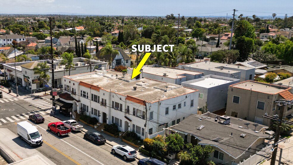 4340 E 4th St, Long Beach, CA à vendre - Photo de l’immeuble – Image 3 sur 7