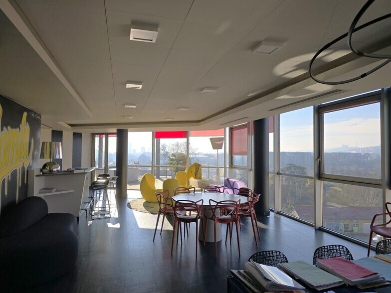 5 Avenue De Poumeyrol, Caluire-et-Cuire à vendre - Photo de l’immeuble – Image 3 sur 12