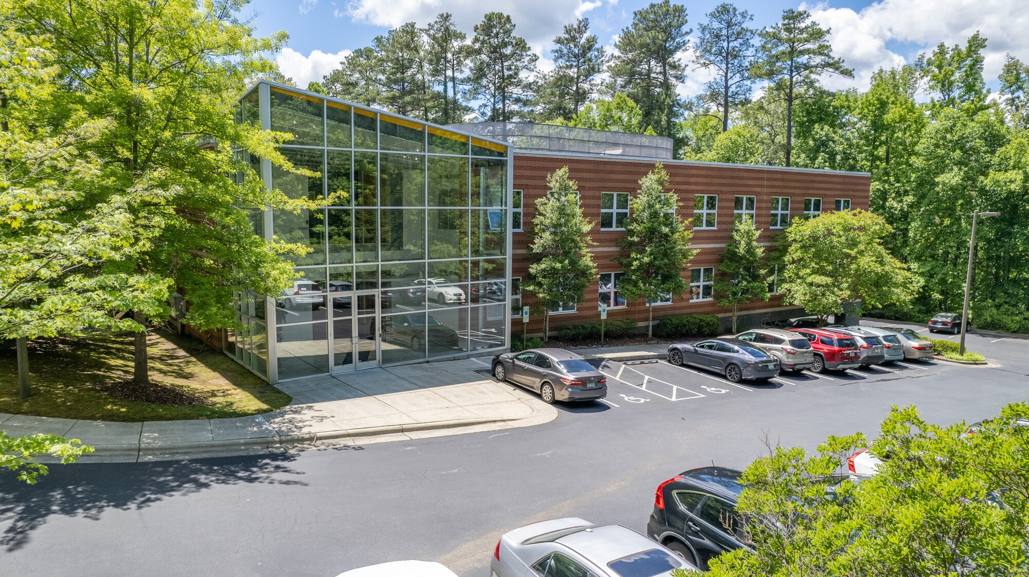 141 Providence Rd, Chapel Hill, NC à vendre Photo de l’immeuble– Image 1 sur 12