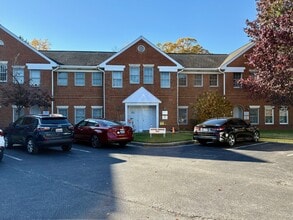 1831 Forest Dr, Annapolis, MD à louer Photo de l’immeuble– Image 1 sur 6