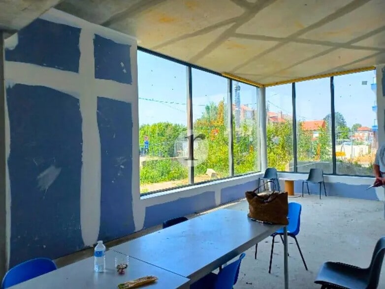 Local commercial dans Seclin à louer - Photo intérieure – Image 1 sur 4