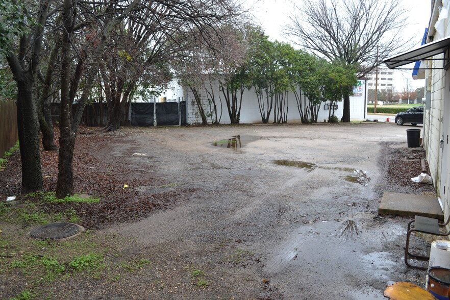 6913 Boulevard 26, North Richland Hills, TX à vendre - Photo de l’immeuble – Image 3 sur 7