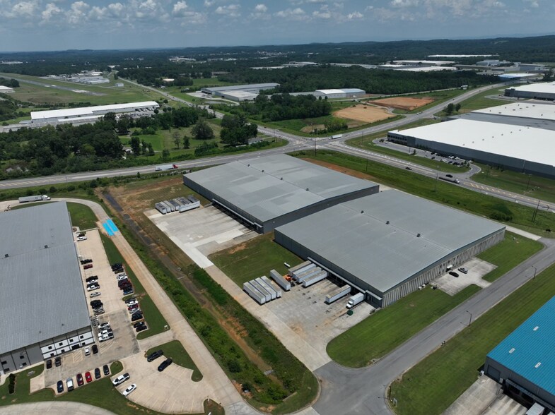 103 Enterprise Dr SW, Calhoun, GA à louer - Photo de l’immeuble – Image 3 sur 6
