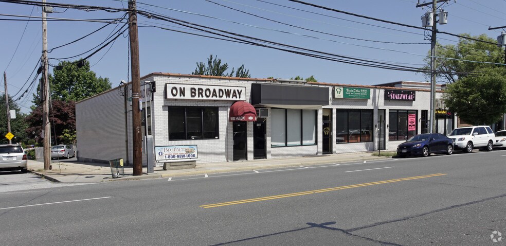 1502-1510 Broadway, Hewlett, NY à louer - Photo de l’immeuble – Image 3 sur 4