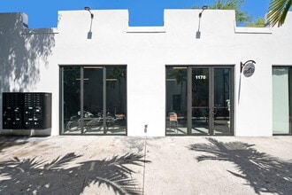 710 NW 5th Ave, Fort Lauderdale, FL à louer Photo intérieure– Image 2 sur 5
