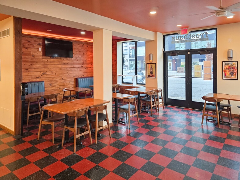 115-117 Park Pl, Covington, KY à louer - Photo intérieure – Image 3 sur 6