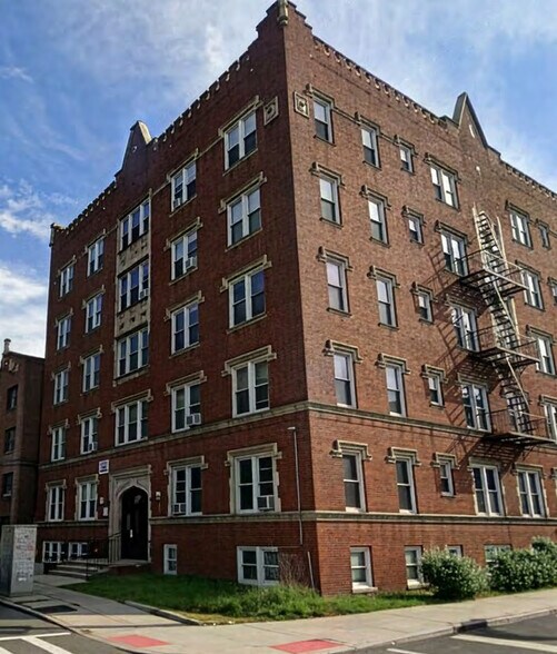 636-638 Lyons Ave, Irvington, NJ à vendre - Photo de l’immeuble – Image 2 sur 2