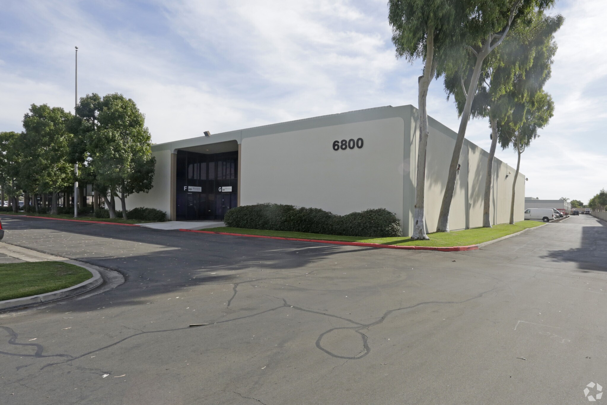 6800 Orangethorpe Ave, Buena Park, CA à louer Photo principale– Image 1 sur 5