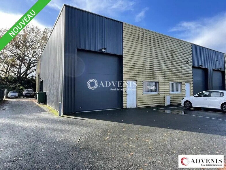 Local d’activités dans Bruges à louer - Photo de l’immeuble – Image 1 sur 3