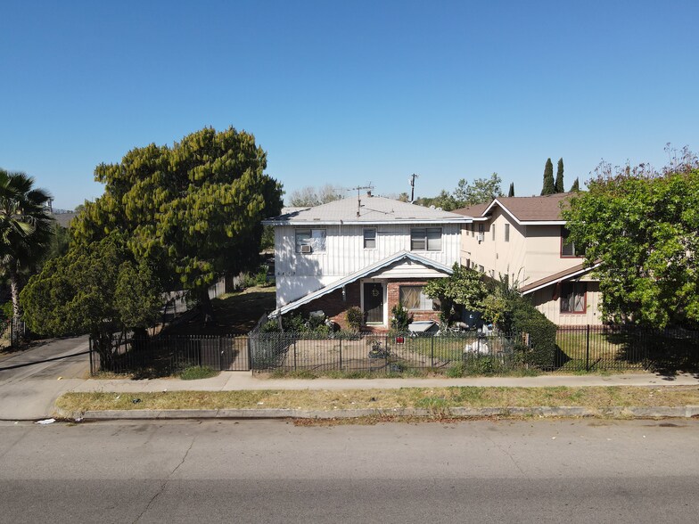 6853 Fulton Ave, North Hollywood, CA à vendre - Photo principale – Image 1 sur 8