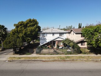 Plus de détails pour 6853 Fulton Ave, North Hollywood, CA - Logement à vendre