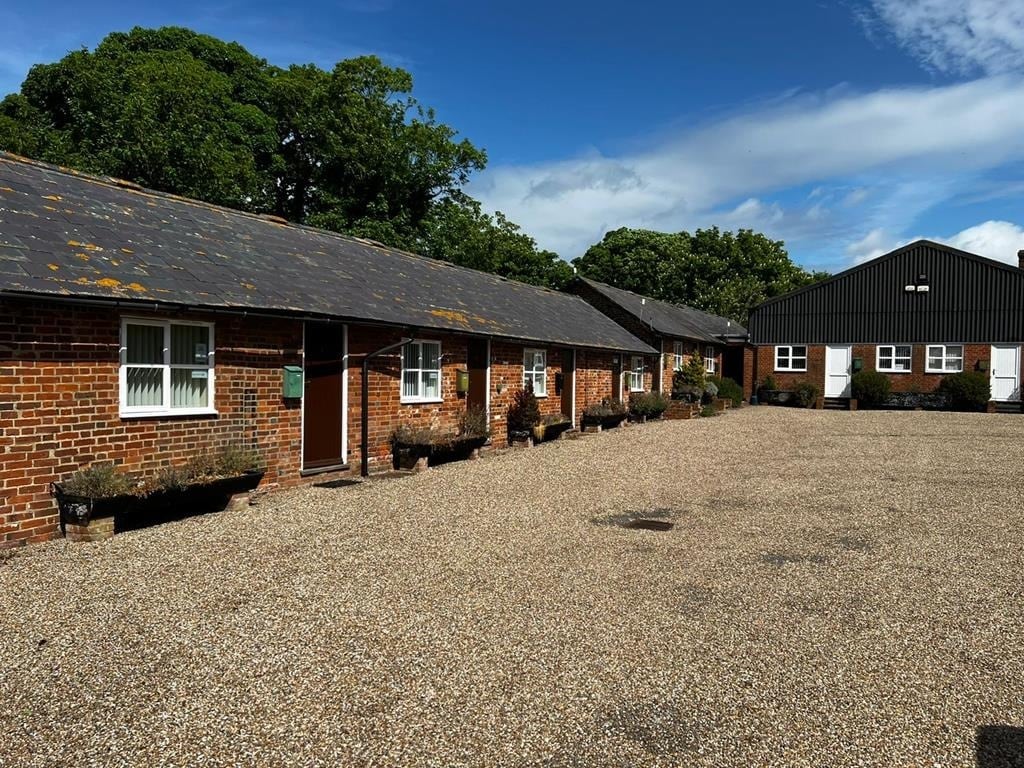 Parsonage Stocks Rd, Faversham à louer Photo de l’immeuble– Image 1 sur 5
