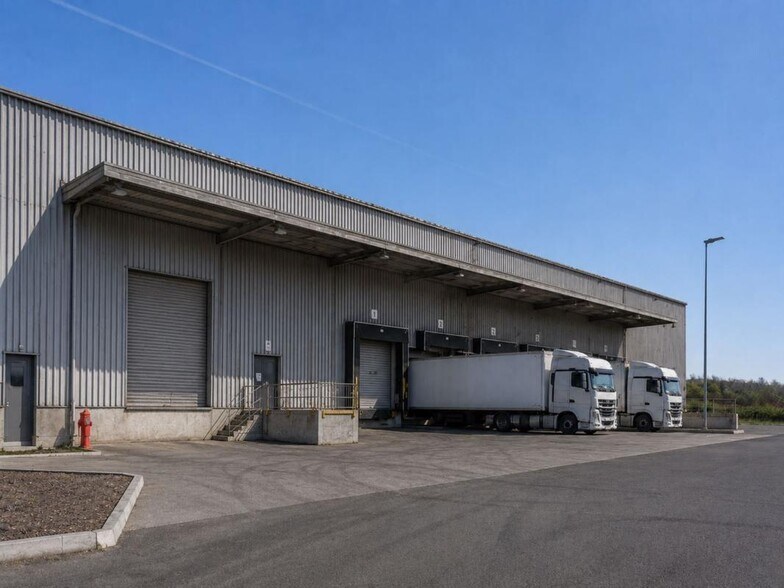 Industriel/Logistique dans Toulouse à louer - Photo de l’immeuble – Image 3 sur 4