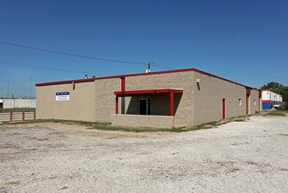 Plus de détails pour 301 E Walnut St, Garland, TX - Industriel/Logistique à louer