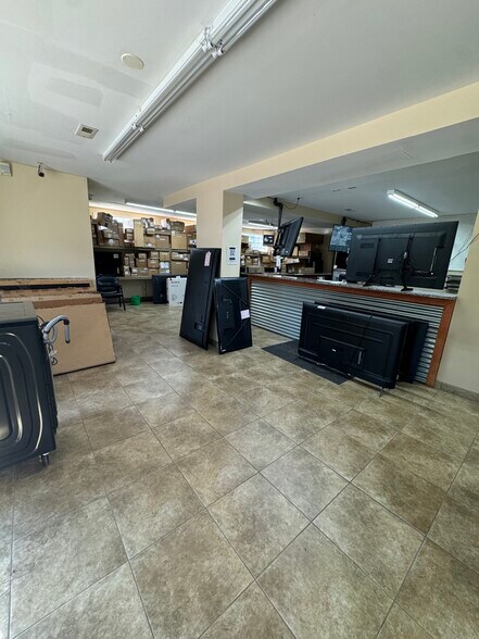 2856-2854 W 63rd St, Chicago, IL à louer - Photo de l’immeuble – Image 2 sur 9