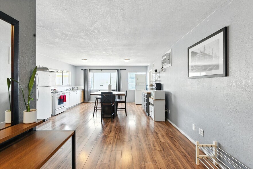 5332 Beverly Blvd, Los Angeles, CA à vendre - Photo de l’immeuble – Image 3 sur 13