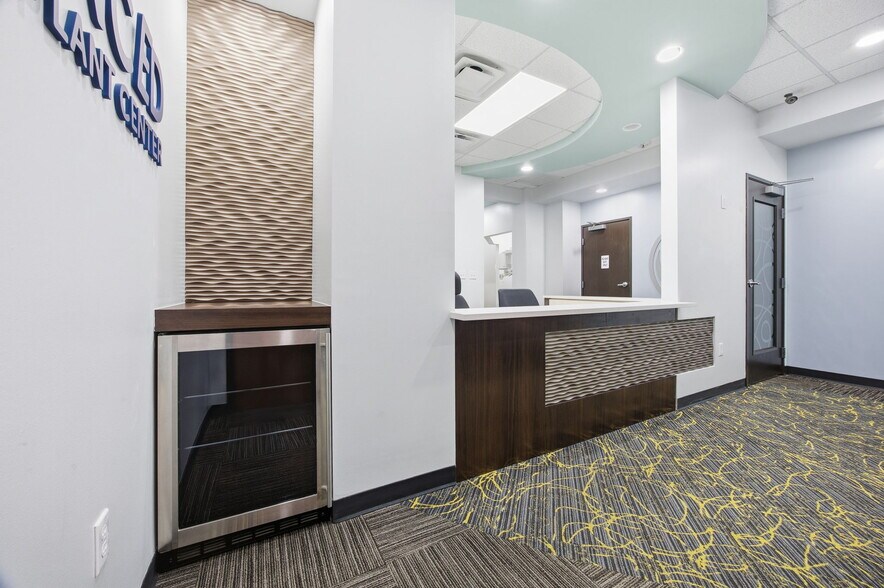 4010 Sandy Brook Dr, Round Rock, TX à vendre - Photo de l’immeuble – Image 2 sur 45