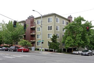 Plus de détails pour 8745 Greenwood Ave N, Seattle, WA - Logement à vendre
