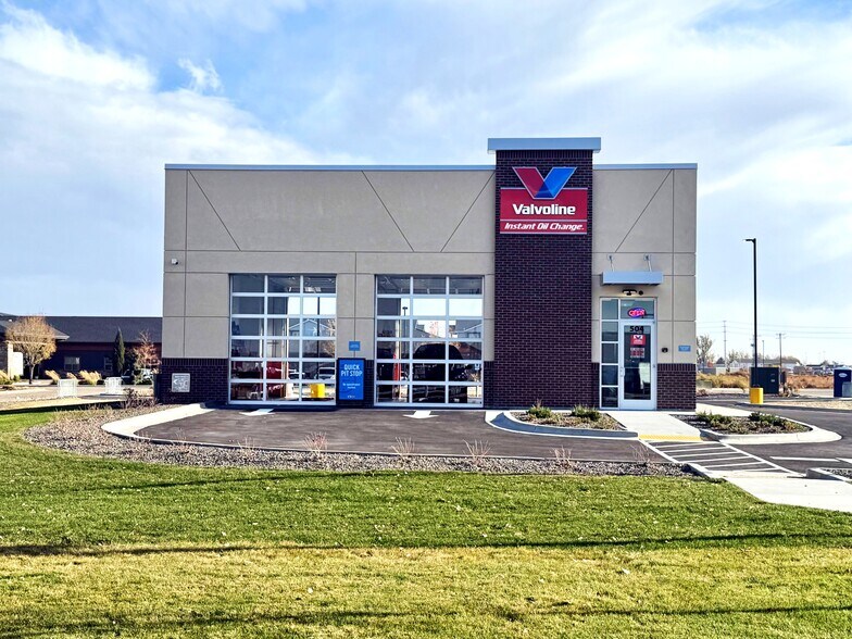 504 N 21st Ave, Caldwell, ID à vendre - Photo de l’immeuble – Image 2 sur 6