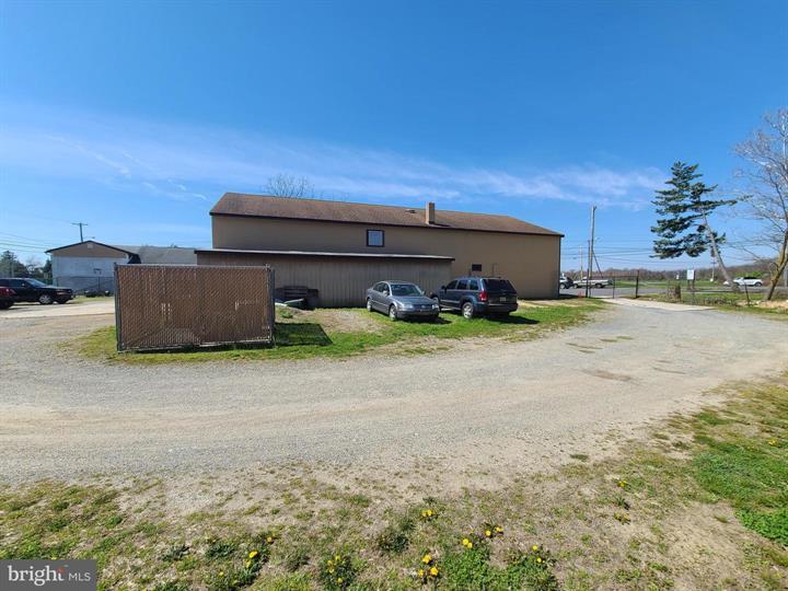 880 S Broadway, Pennsville, NJ à vendre - Photo de l’immeuble – Image 2 sur 5
