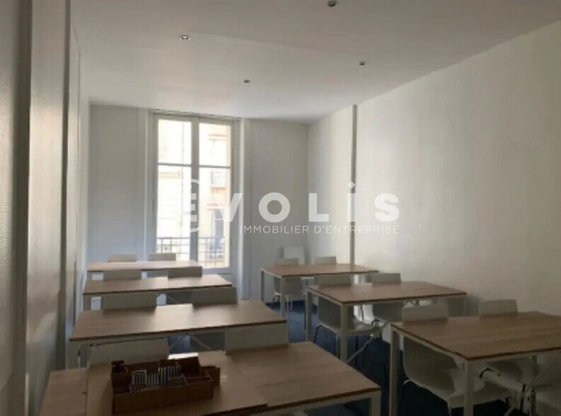 19 Boulevard Delessert, Paris à louer - Photo de l’immeuble – Image 3 sur 4