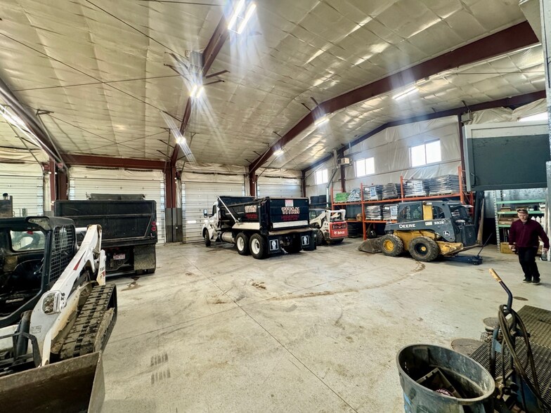 9881 Titan Park Cir, Littleton, CO à louer - Photo de l’immeuble – Image 3 sur 7