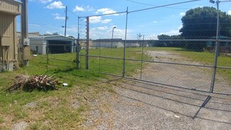 Plus de détails pour 209 N Falkenburg Rd, Tampa, FL - Terrain à louer